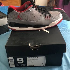 Jordan SC-1LOW size 9 men